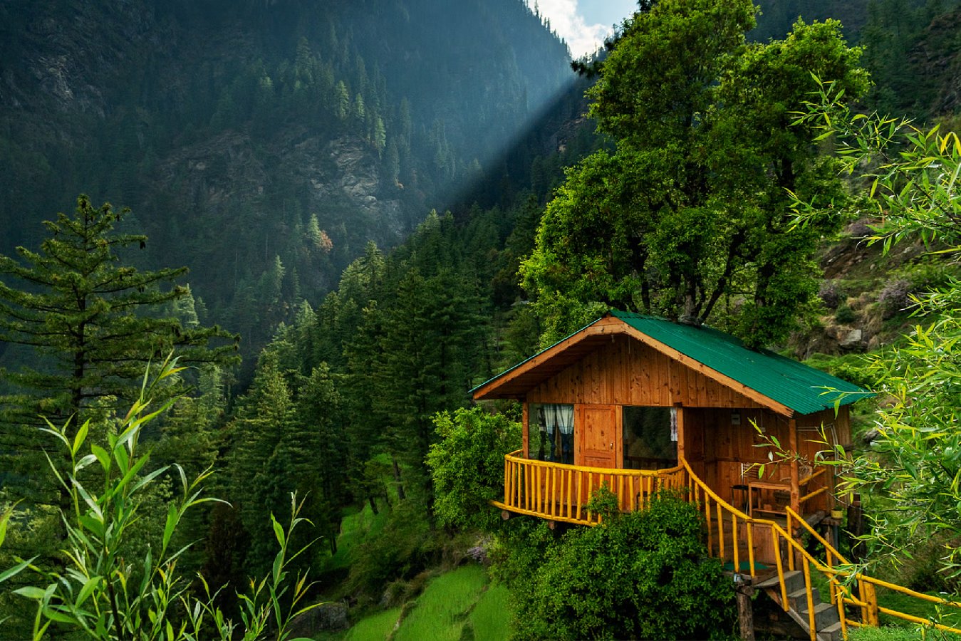 tirthan-valley-tour-package